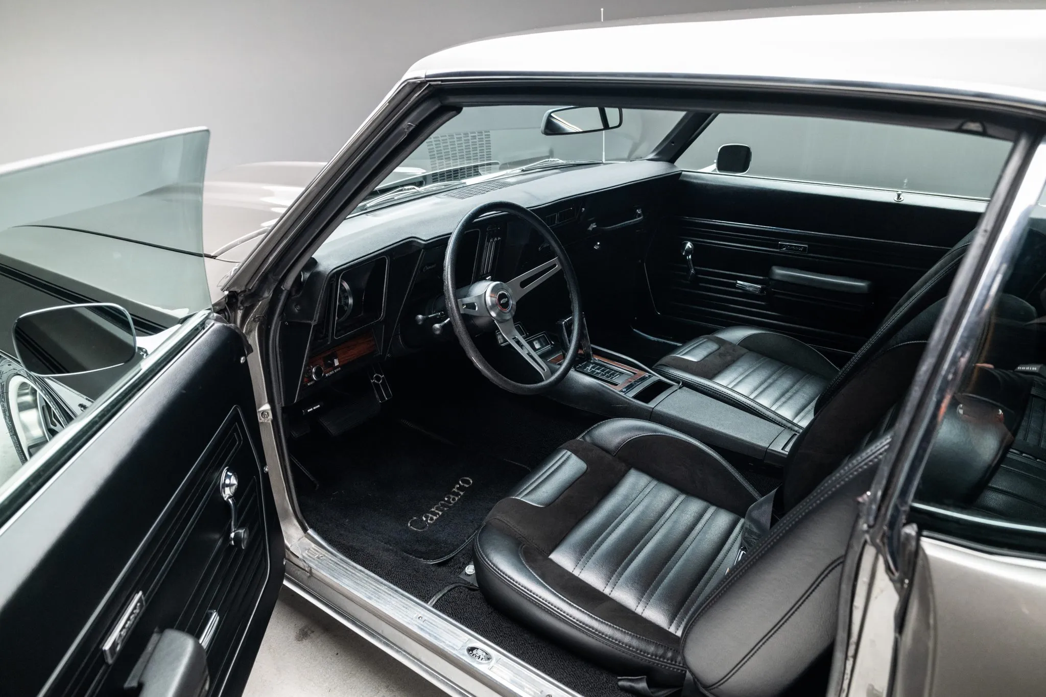 Chevrolet Camaro Coupe